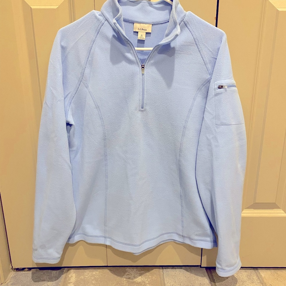 LL Bean 1/4 zip fleece, like new, size M, light blue, very soft